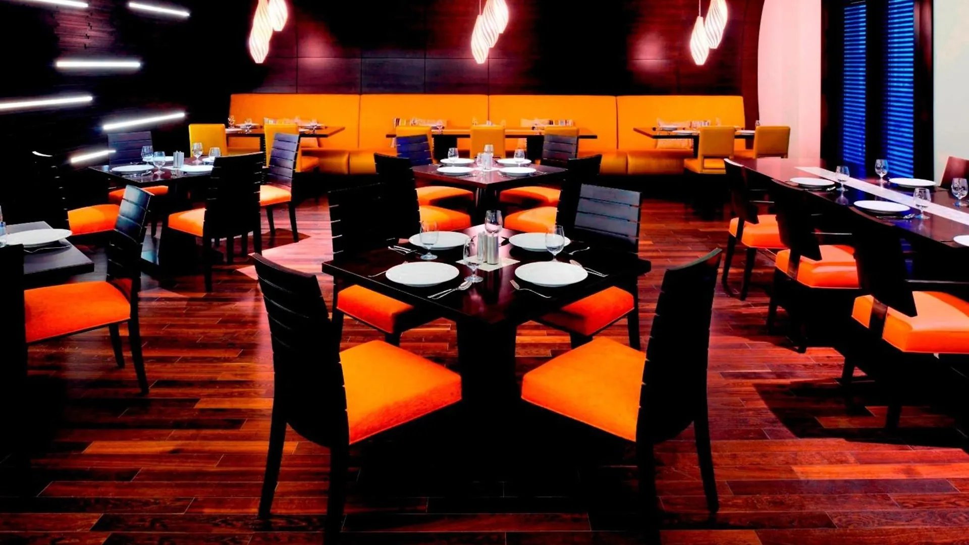 Marriott Hotel Al Jaddaf, Дубай
