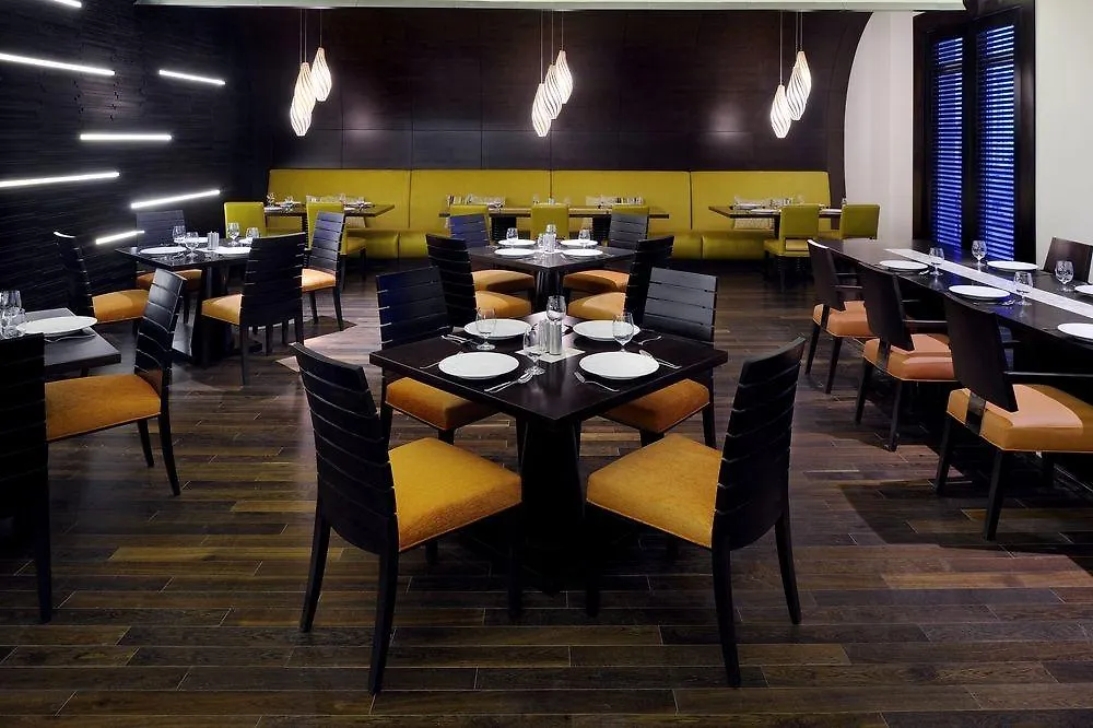 Marriott Hotel Al Jaddaf, Dubai 5*,